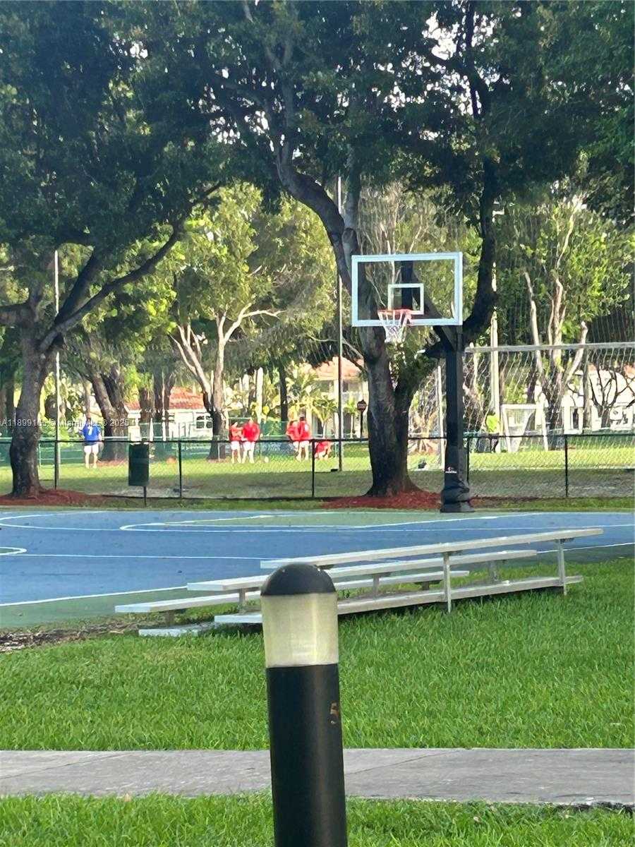 Small Image of 5926 NORTH WEST 110TH CT, Doral Number 48