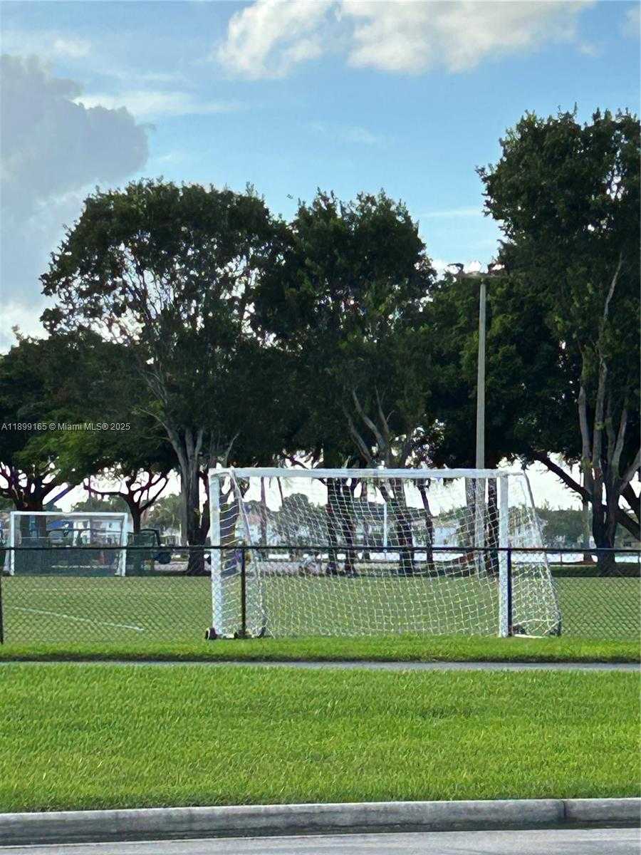 Small Image of 5926 NORTH WEST 110TH CT, Doral Number 50