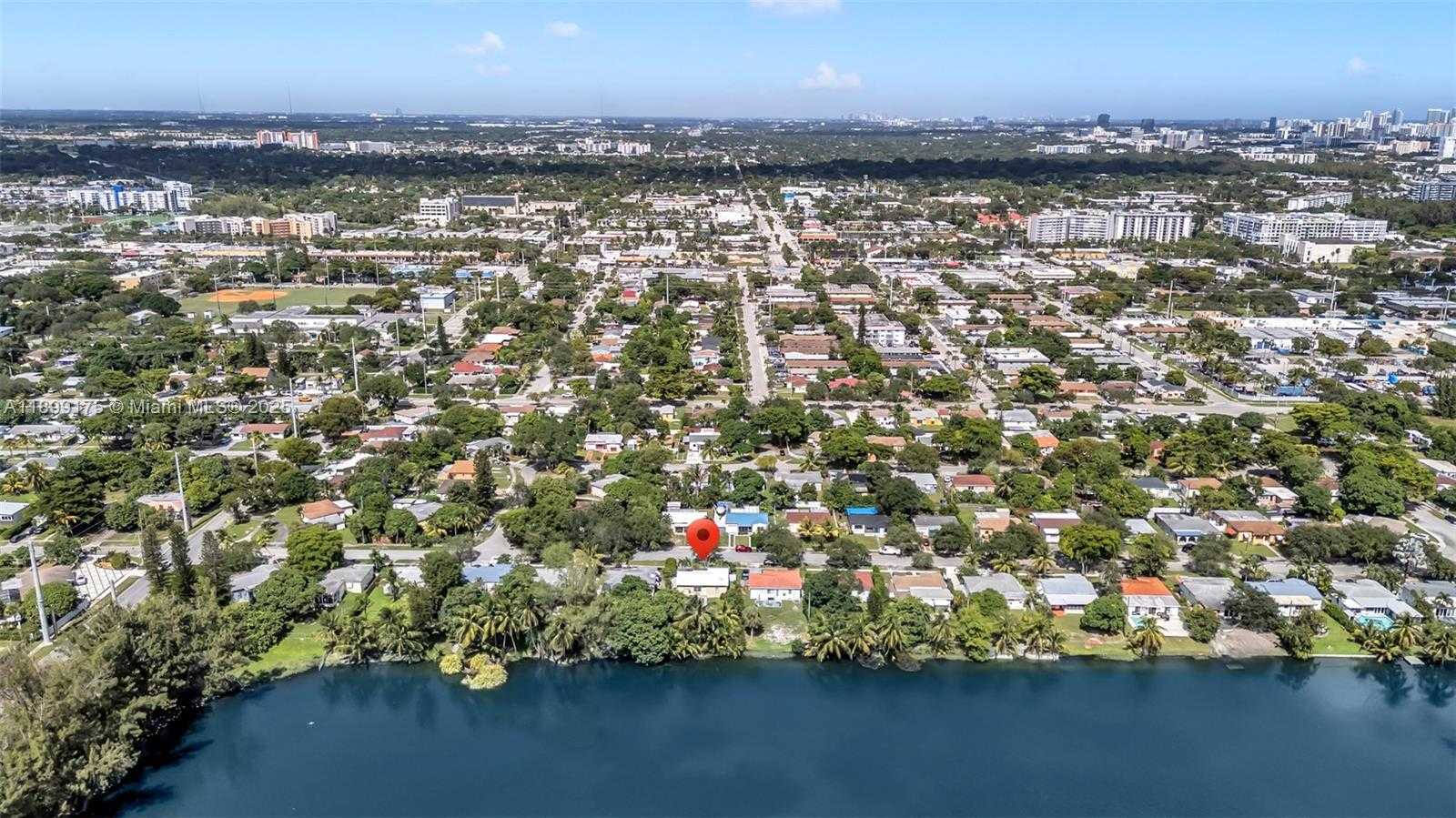 Small Image of 1860 NORTH EAST 157TH TER, North Miami Beach Number 33