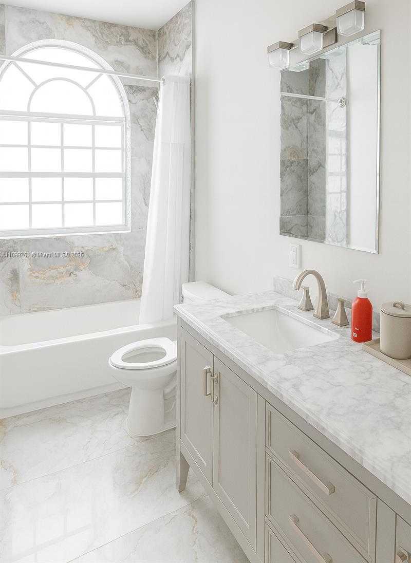 Small Image of 1139 NORTH EAST 3RD AVE, Fort Lauderdale Number 21