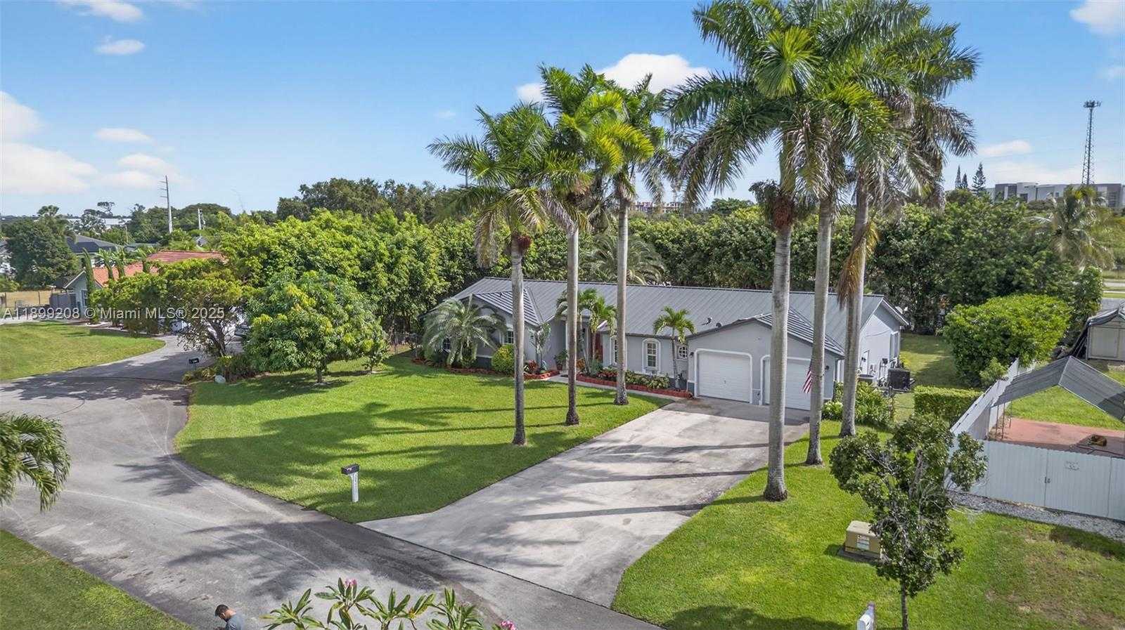 Small Image of 28241 SOUTH WEST 157TH CT, Homestead Number 42