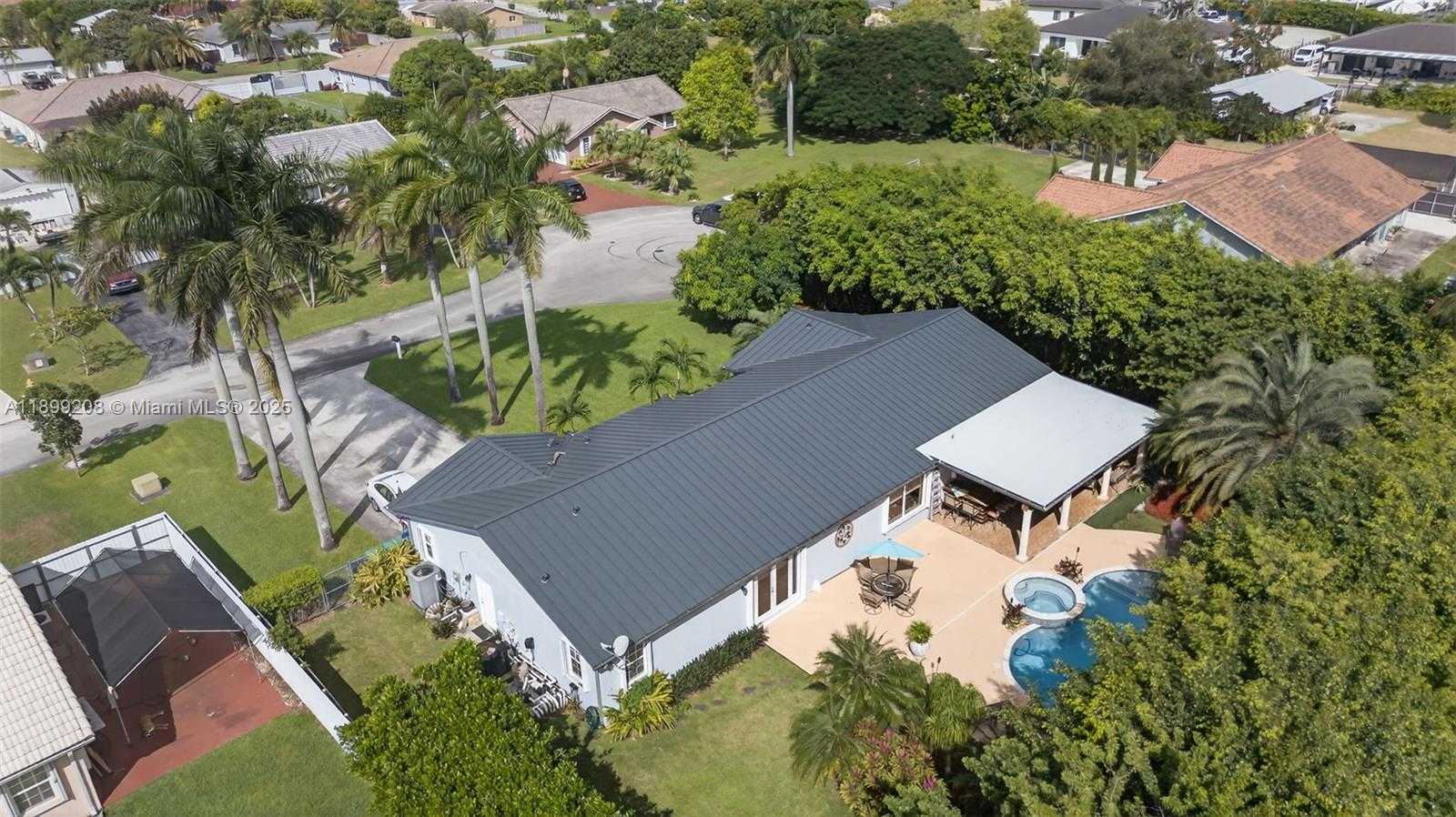 Small Image of 28241 SOUTH WEST 157TH CT, Homestead Number 46