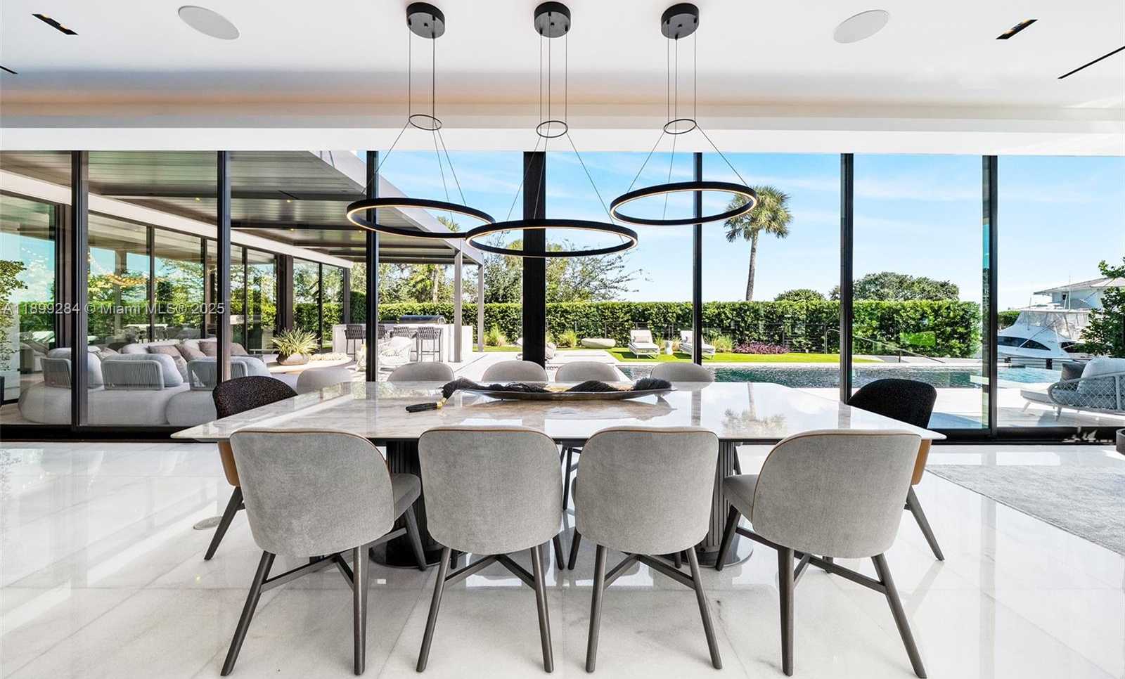 Small Image of 790 LAKE RD, Miami Number 23