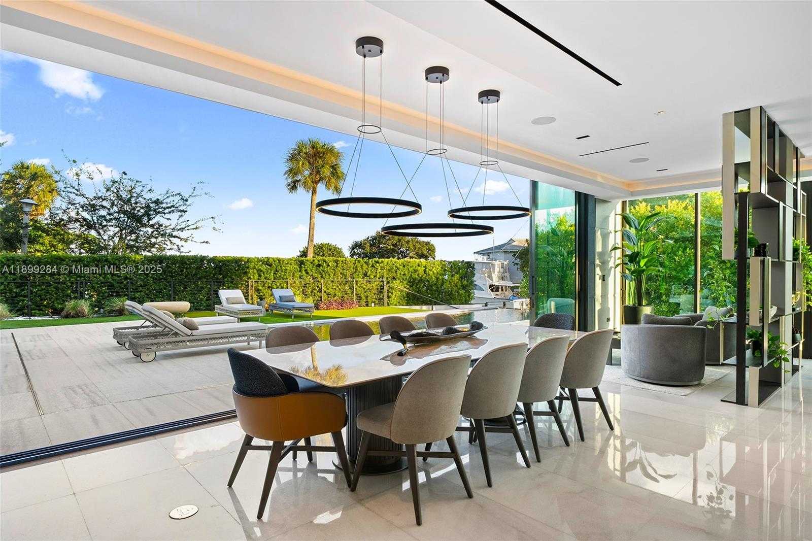 Small Image of 790 LAKE RD, Miami Number 25