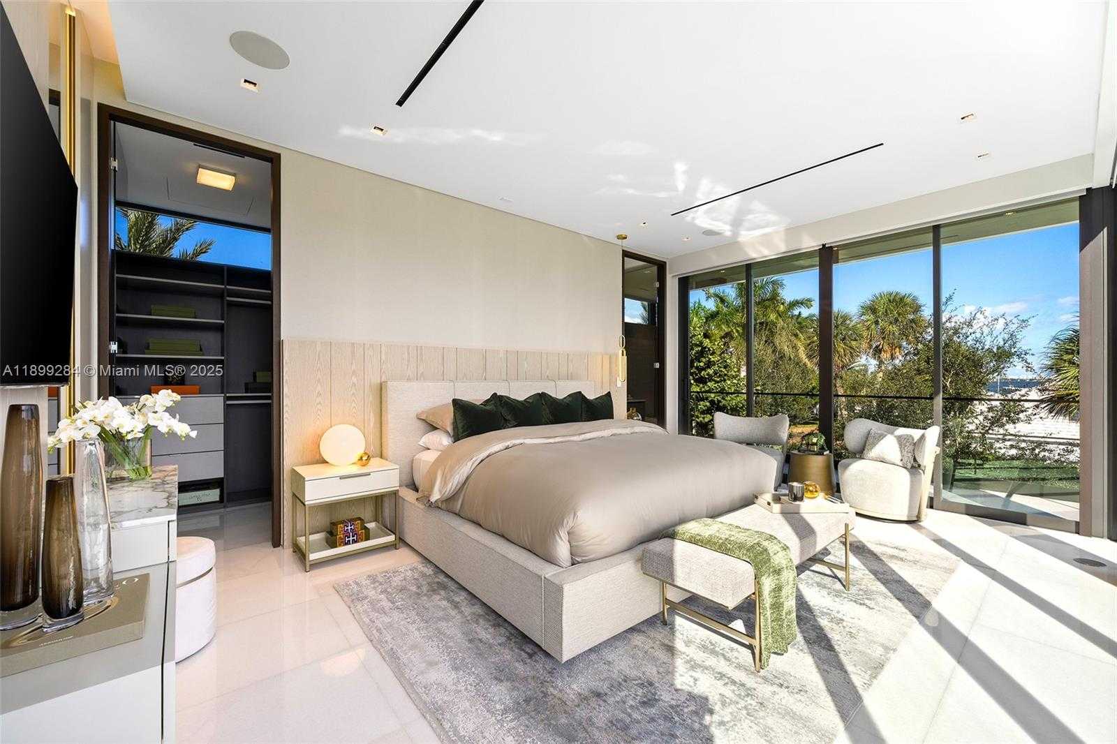 Small Image of 790 LAKE RD, Miami Number 55