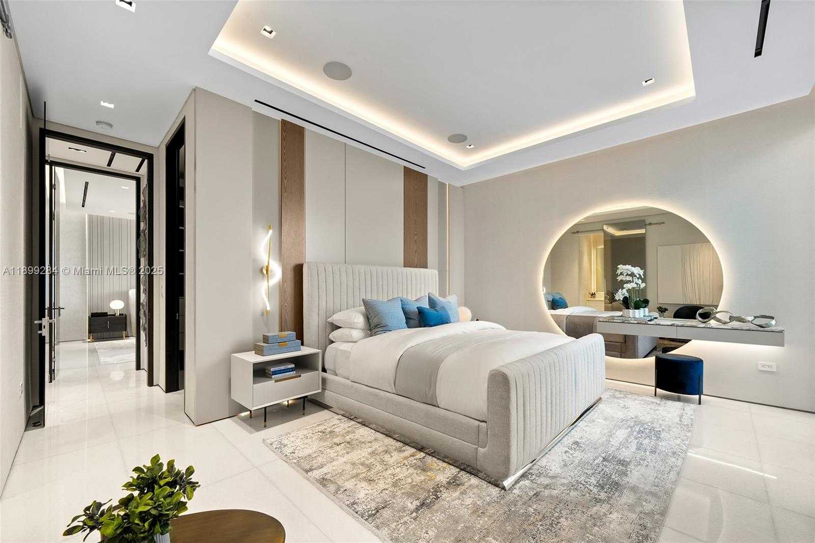 Small Image of 790 LAKE RD, Miami Number 66