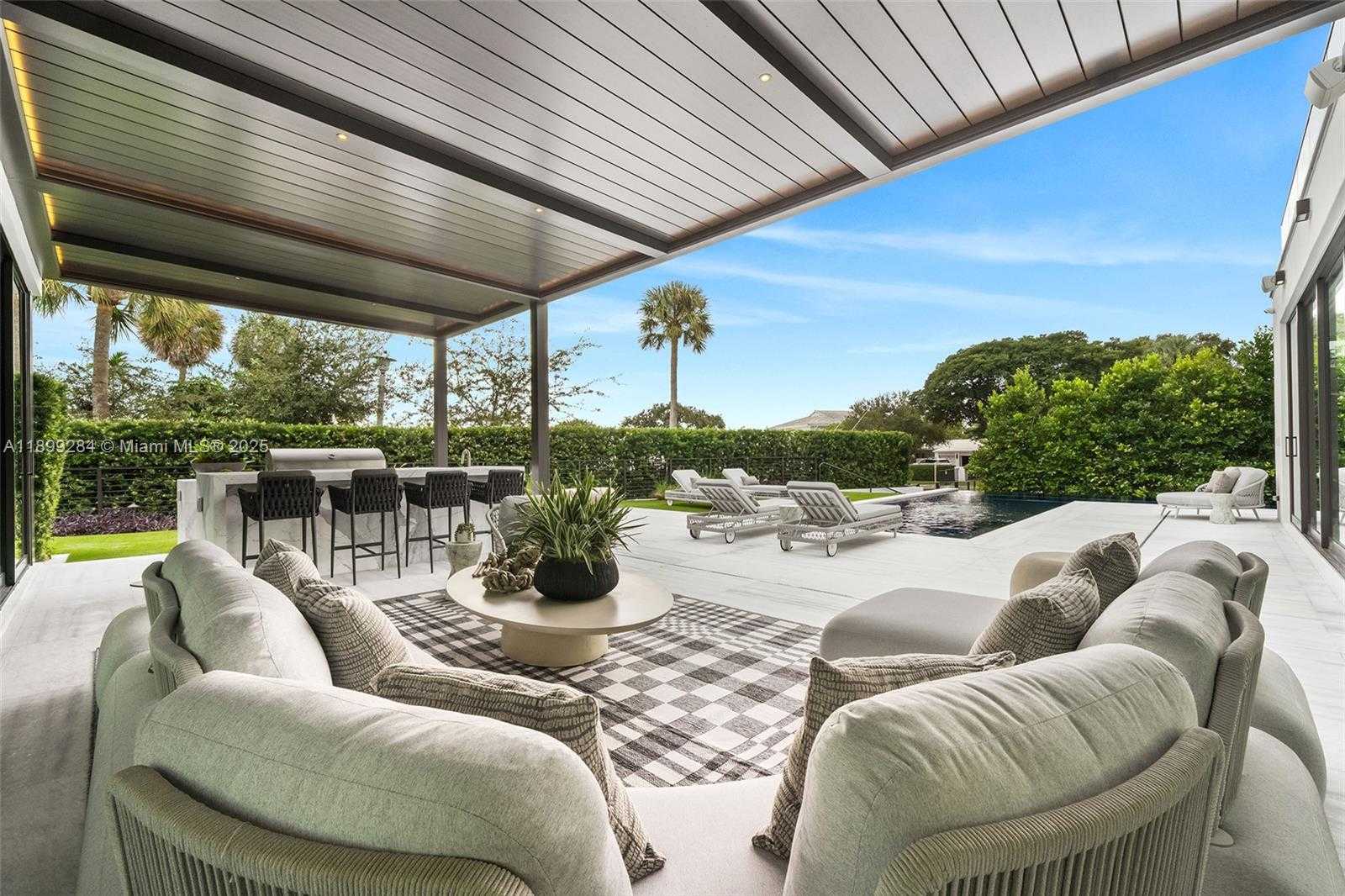 Small Image of 790 LAKE RD, Miami Number 72