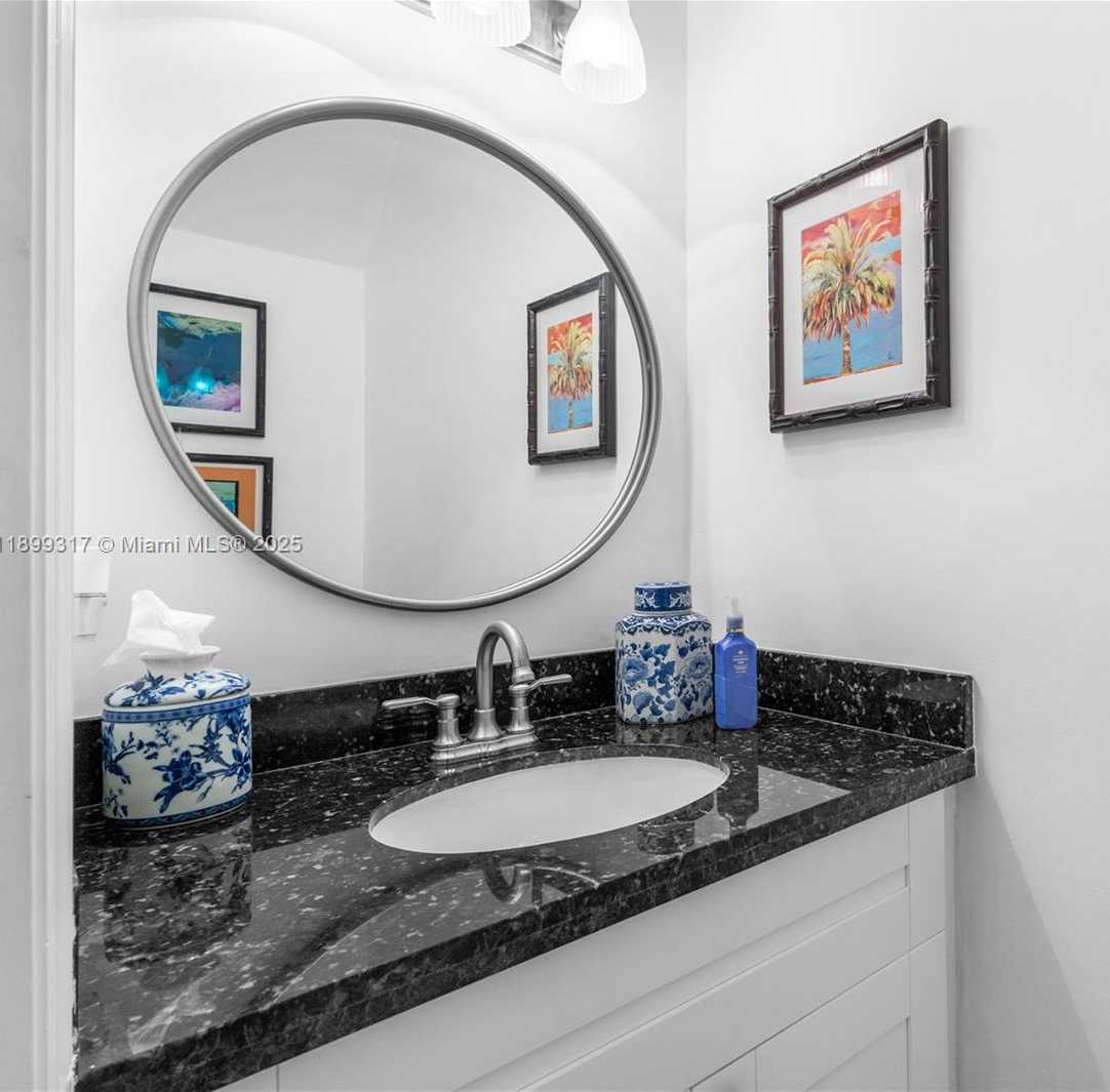 Small Image of 10821 WEST LONDON ST, Cooper City Number 15