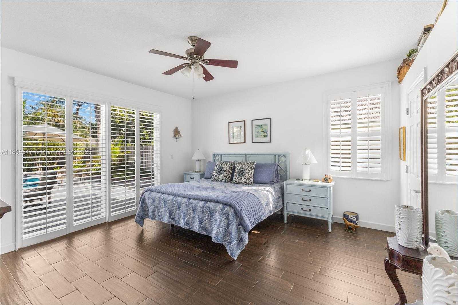 Small Image of 10821 WEST LONDON ST, Cooper City Number 17