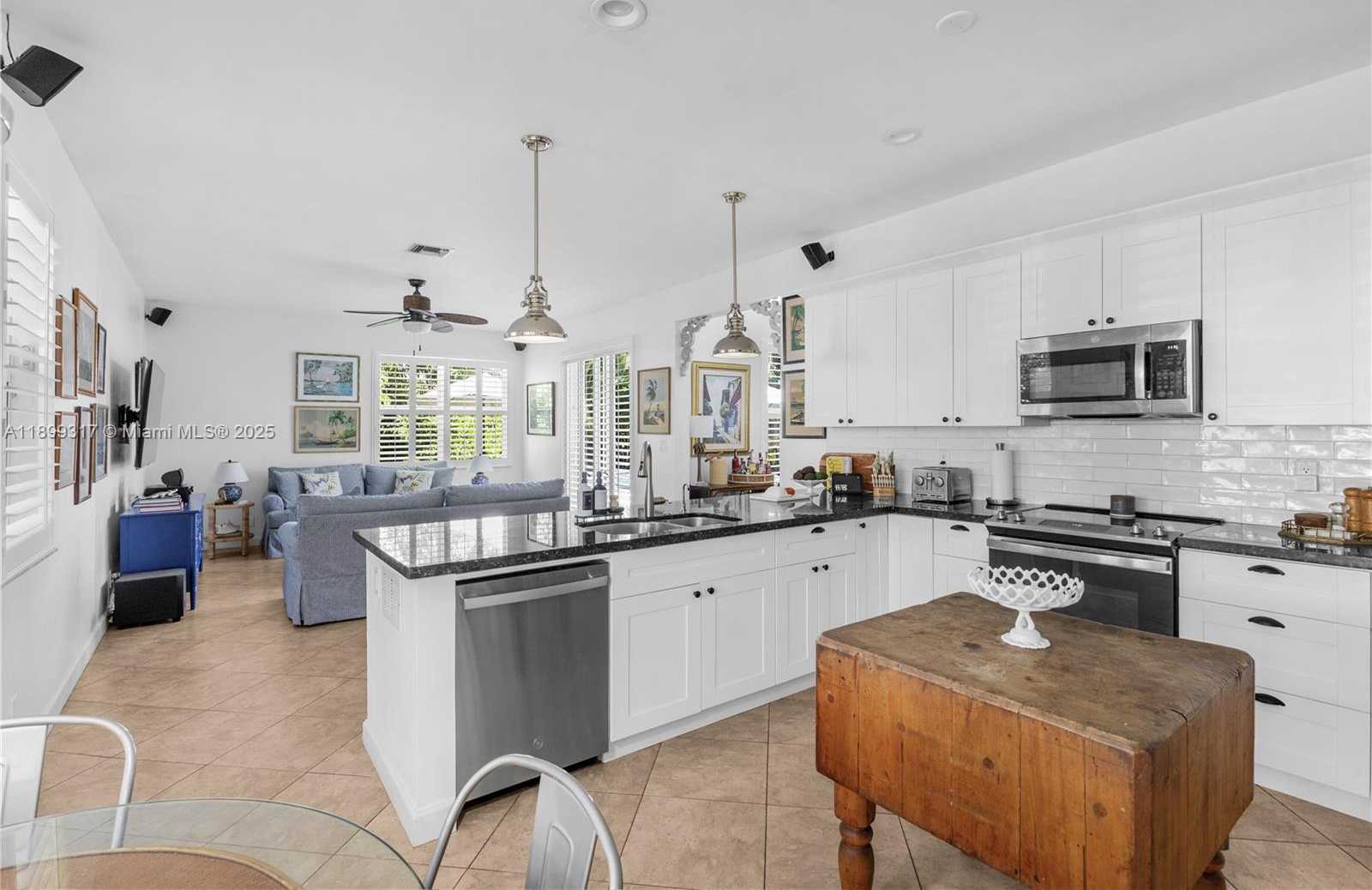 Small Image of 10821 WEST LONDON ST, Cooper City Number 31