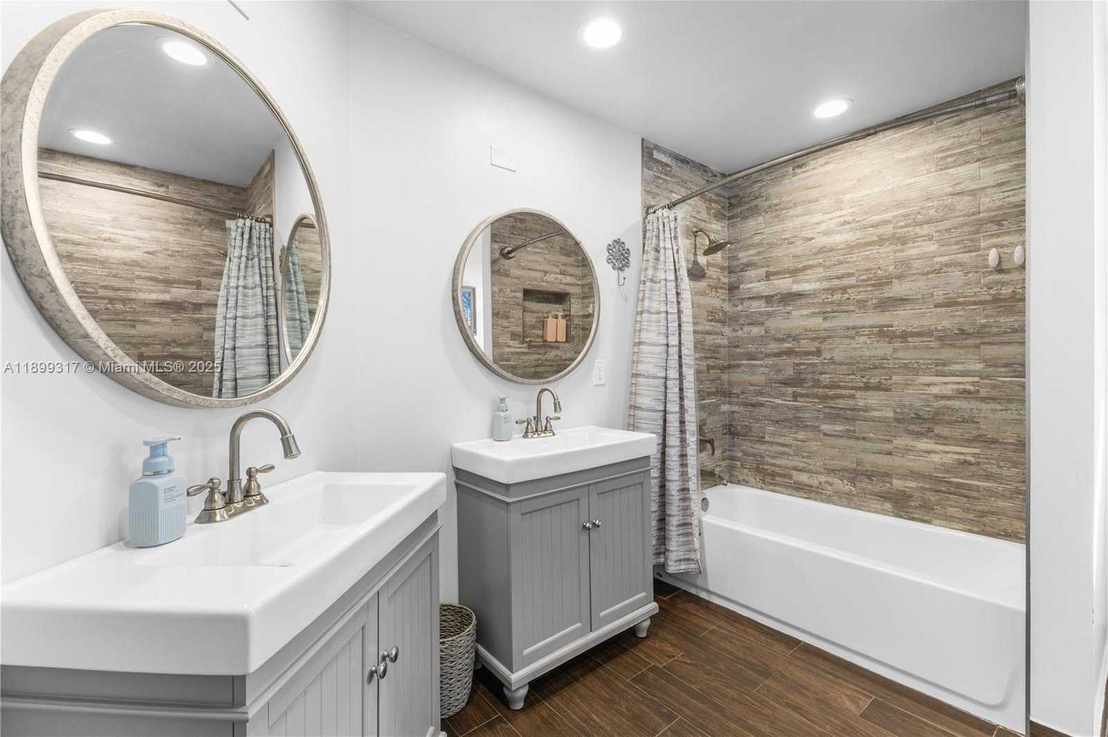 Small Image of 10821 WEST LONDON ST, Cooper City Number 38