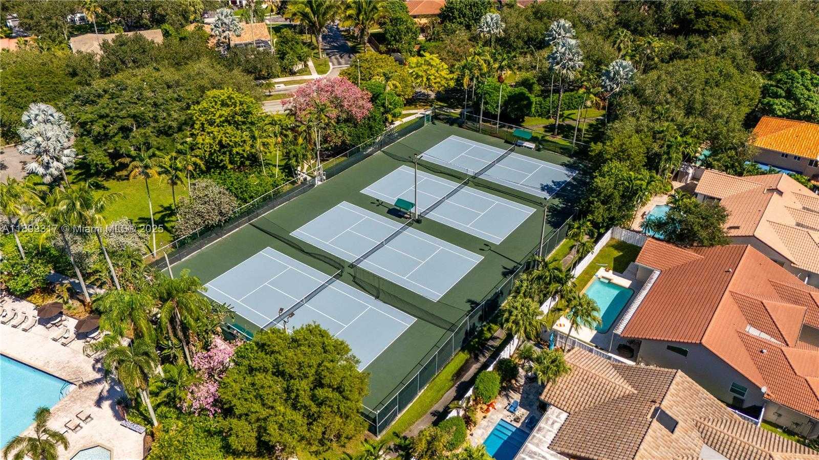 Small Image of 10821 WEST LONDON ST, Cooper City Number 60