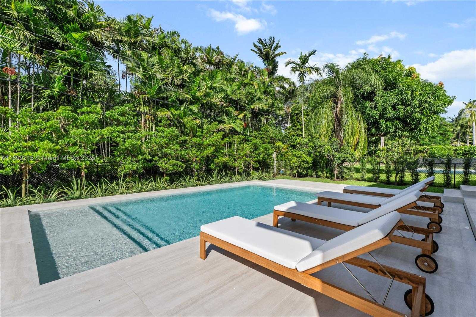 Small Image of 6781 SOUTH WEST 75TH TER, South Miami Number 25