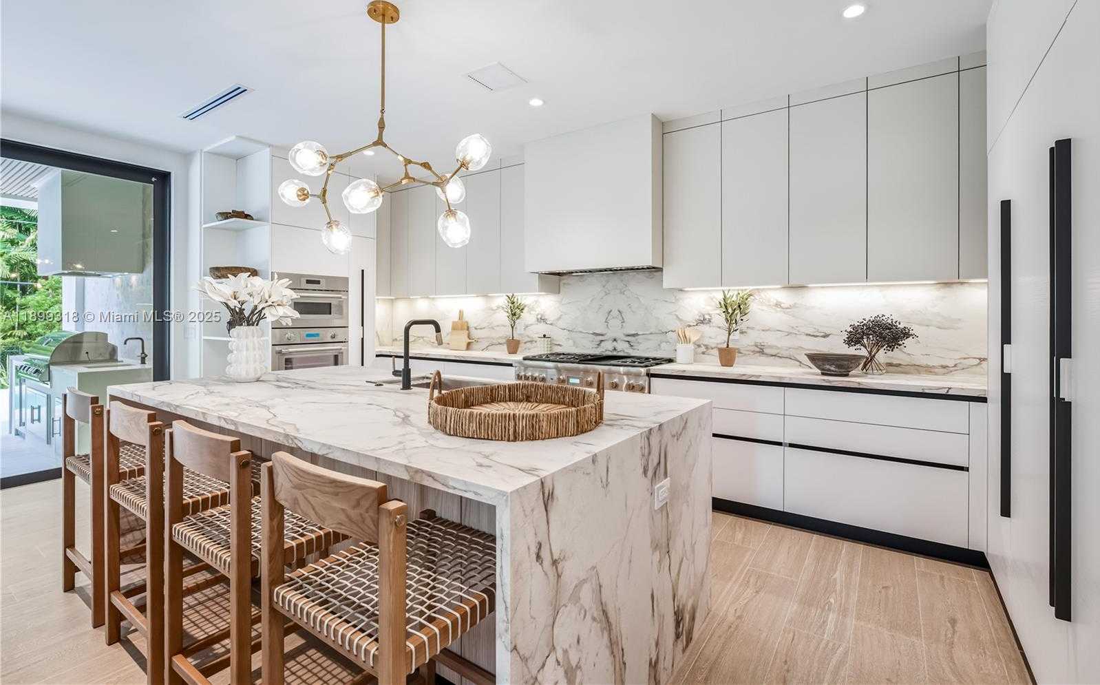 Small Image of 6781 SOUTH WEST 75TH TER, South Miami Number 5