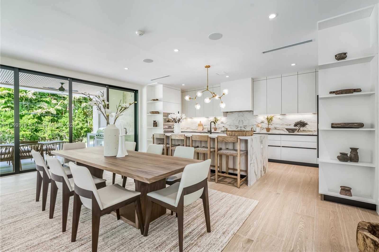 Small Image of 6781 SOUTH WEST 75TH TER, South Miami Number 7