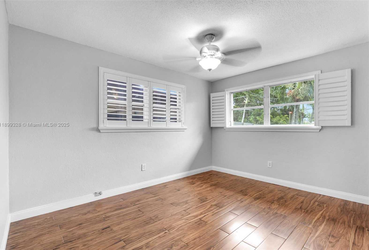 Small Image of 8860 NORTH WEST 15TH ST, Pembroke Pines Number 16