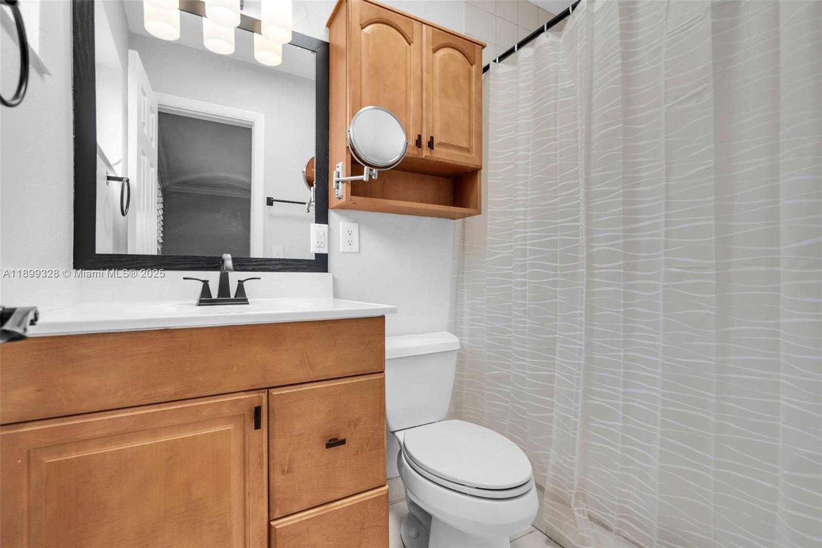 Small Image of 8860 NORTH WEST 15TH ST, Pembroke Pines Number 23
