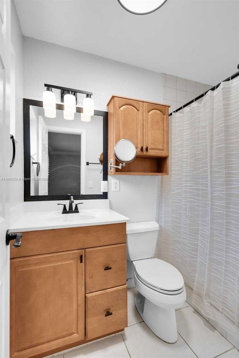 Small Image of 8860 NORTH WEST 15TH ST, Pembroke Pines Number 24