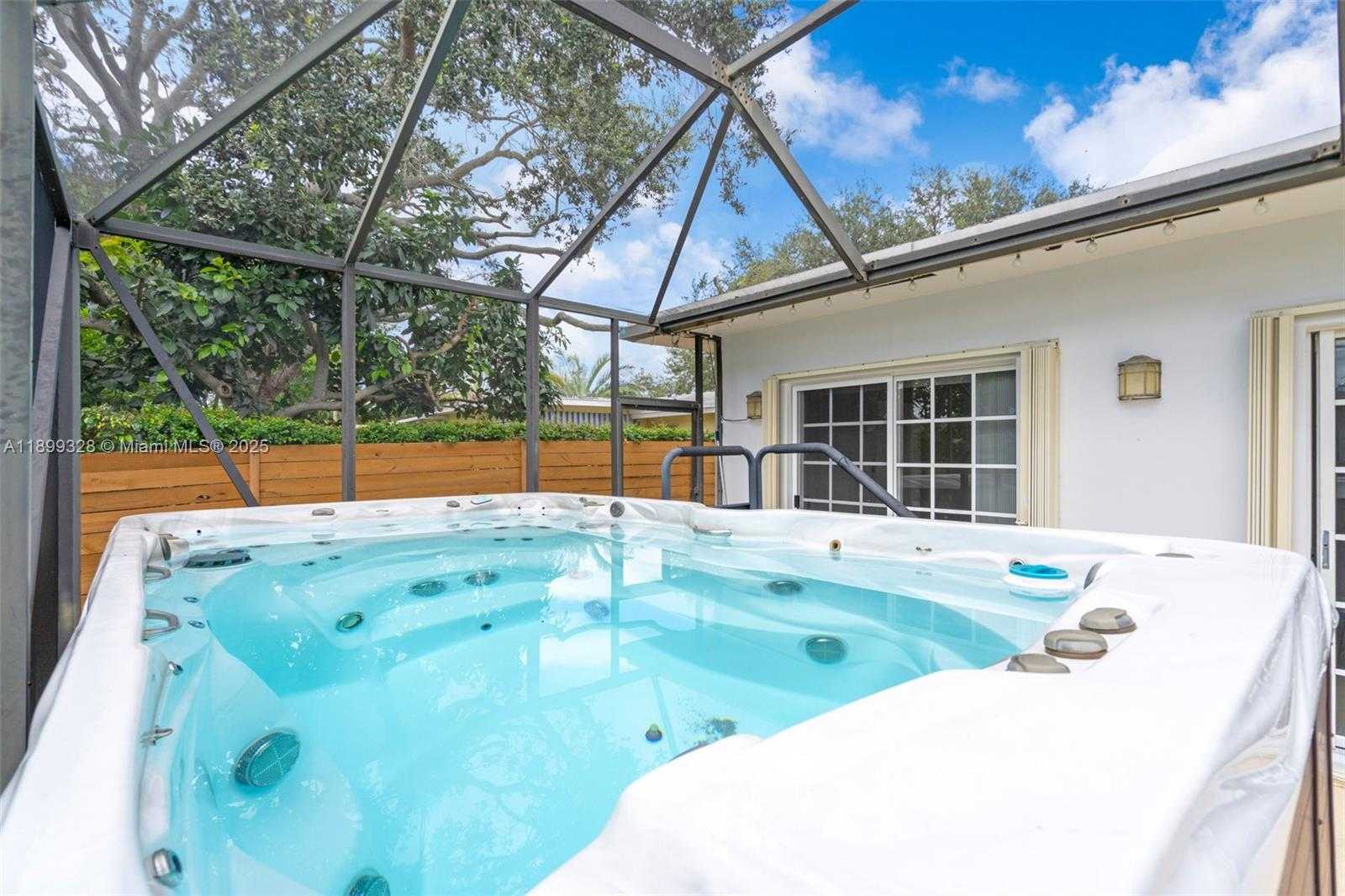 Small Image of 8860 NORTH WEST 15TH ST, Pembroke Pines Number 33