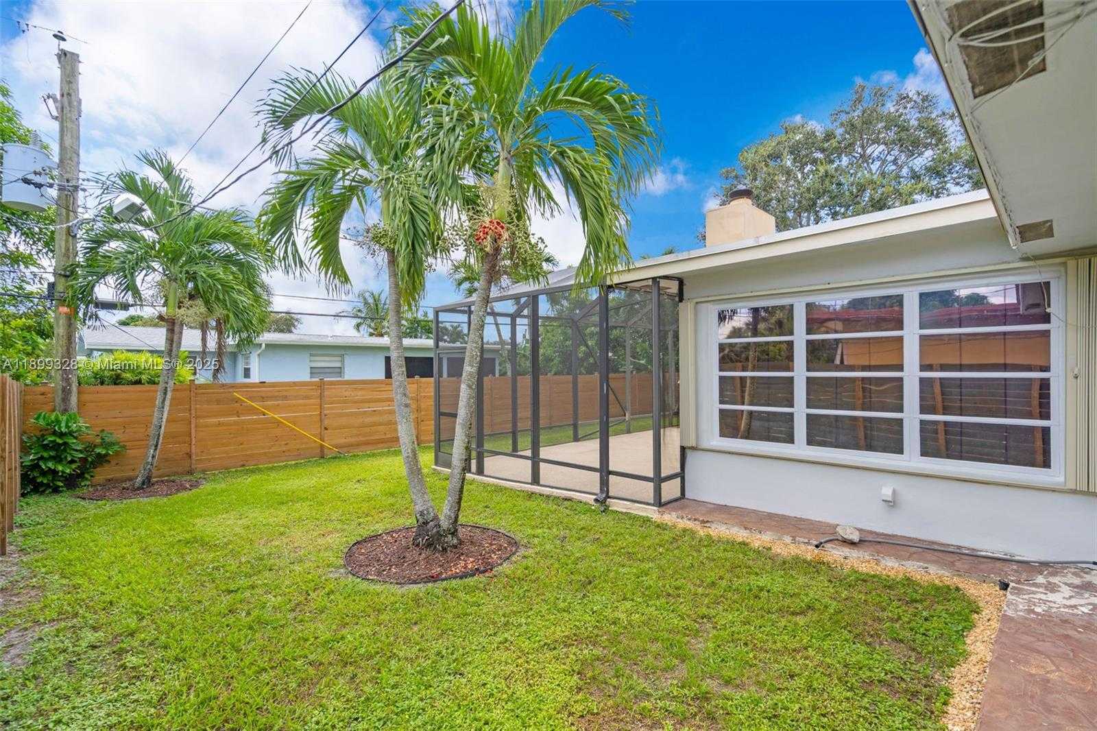 Small Image of 8860 NORTH WEST 15TH ST, Pembroke Pines Number 34