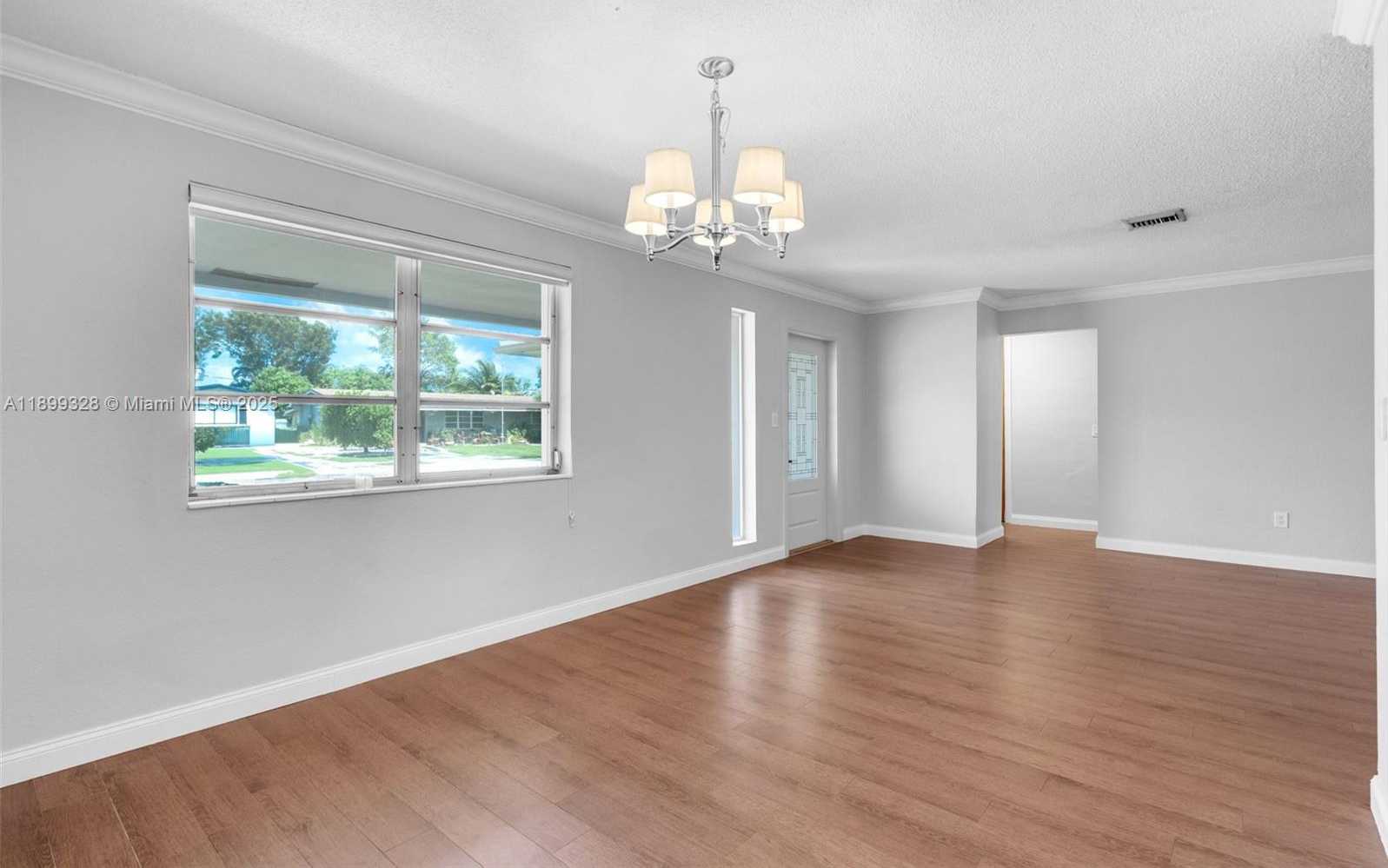 Small Image of 8860 NORTH WEST 15TH ST, Pembroke Pines Number 9