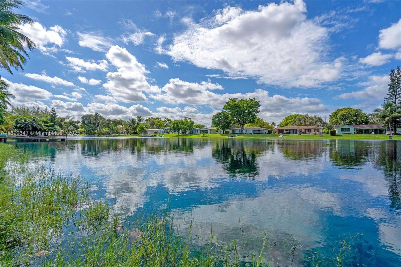 Small Image of 14940 EGAN LN, Miami Lakes Number 18
