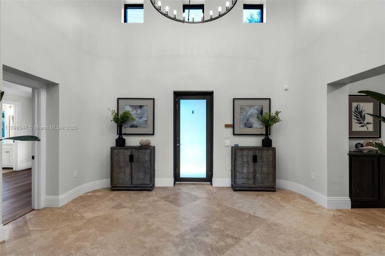 Small Image of 14940 EGAN LN, Miami Lakes Number 23