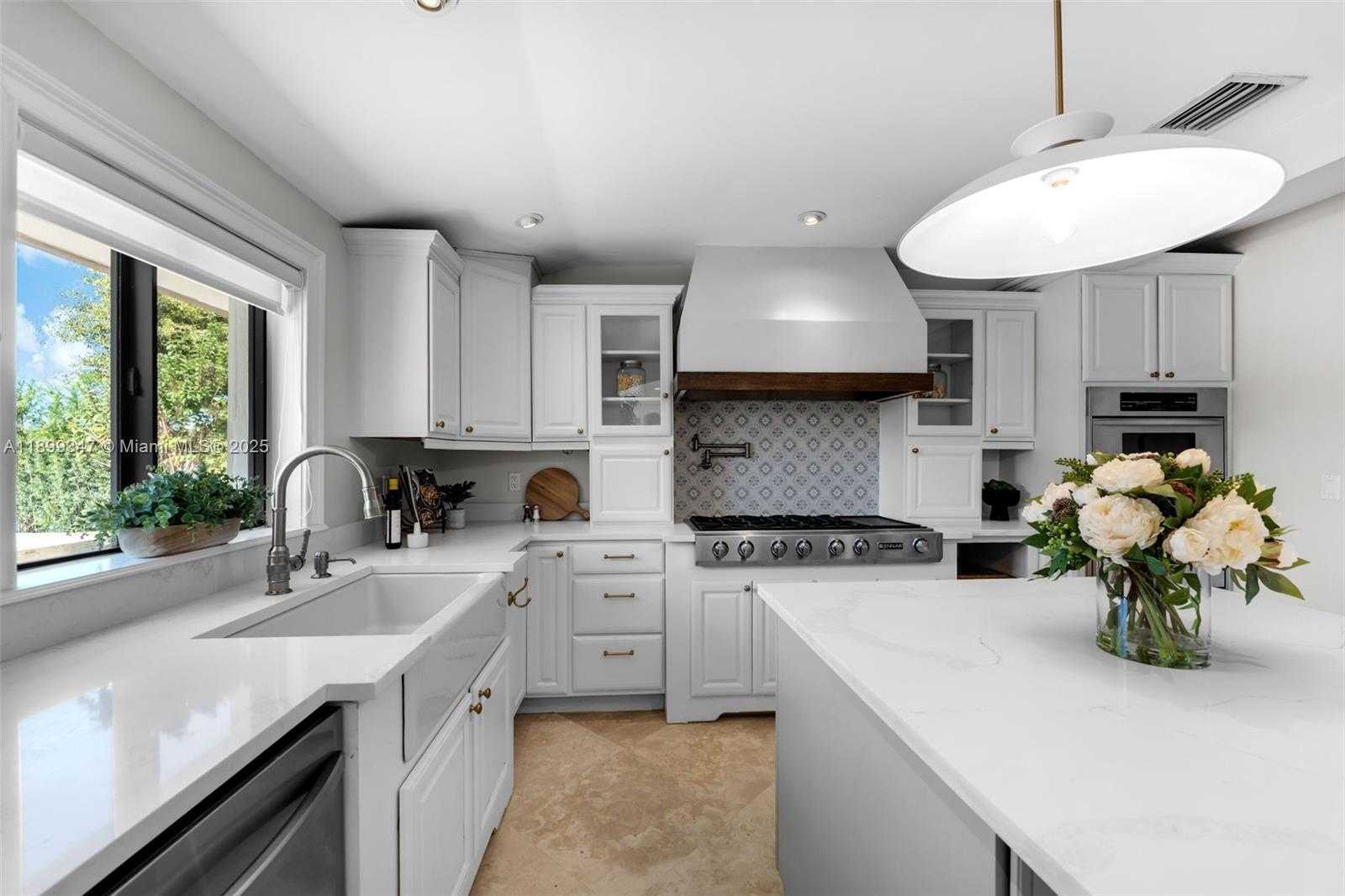 Small Image of 14940 EGAN LN, Miami Lakes Number 31
