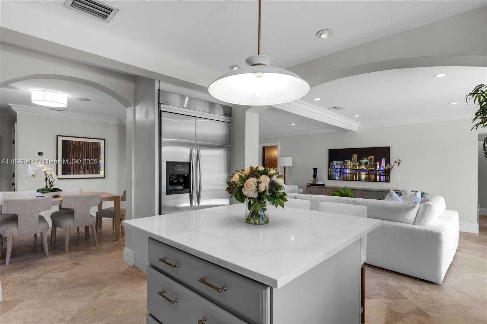 Small Image of 14940 EGAN LN, Miami Lakes Number 35