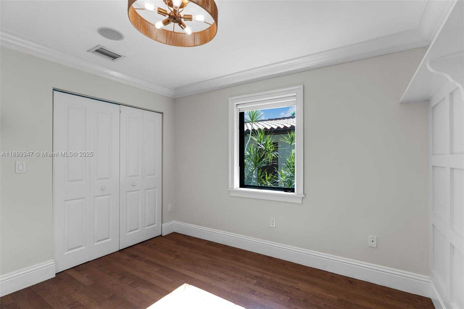 Small Image of 14940 EGAN LN, Miami Lakes Number 51