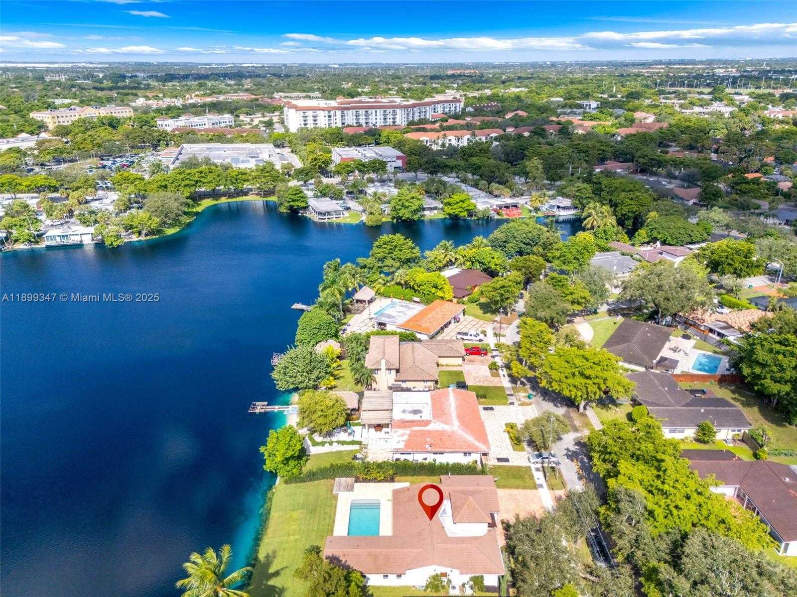 Small Image of 14940 EGAN LN, Miami Lakes Number 8