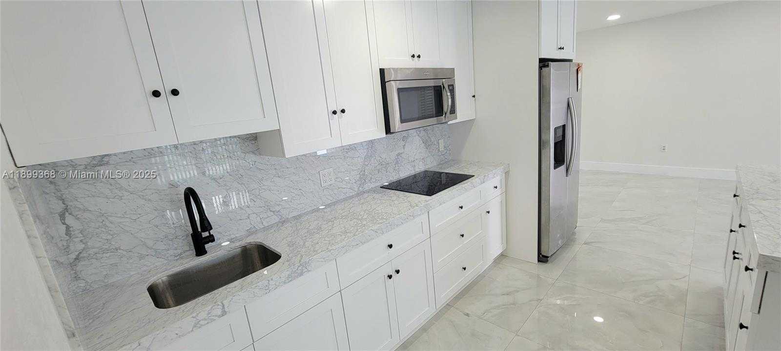 Small Image of 730 NORTH WEST 178TH TER, Miami Gardens Number 10
