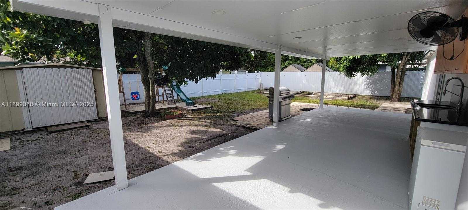 Small Image of 730 NORTH WEST 178TH TER, Miami Gardens Number 29