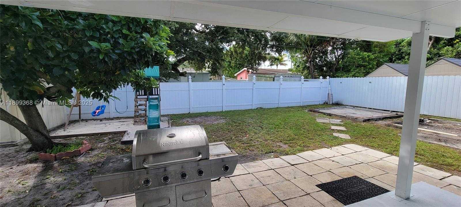 Small Image of 730 NORTH WEST 178TH TER, Miami Gardens Number 36