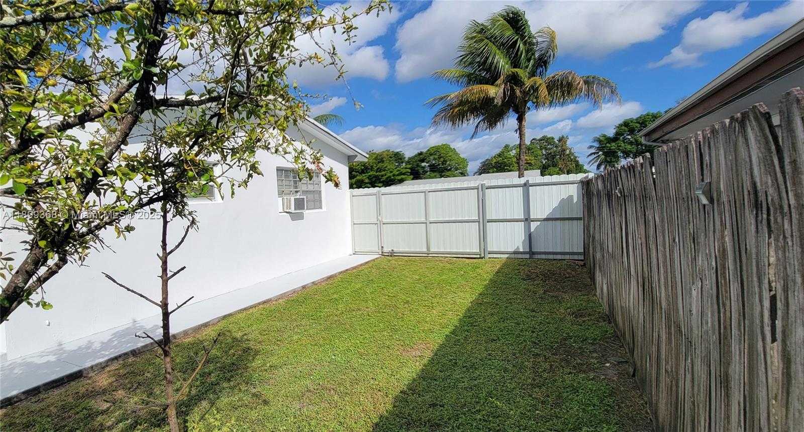 Small Image of 730 NORTH WEST 178TH TER, Miami Gardens Number 39
