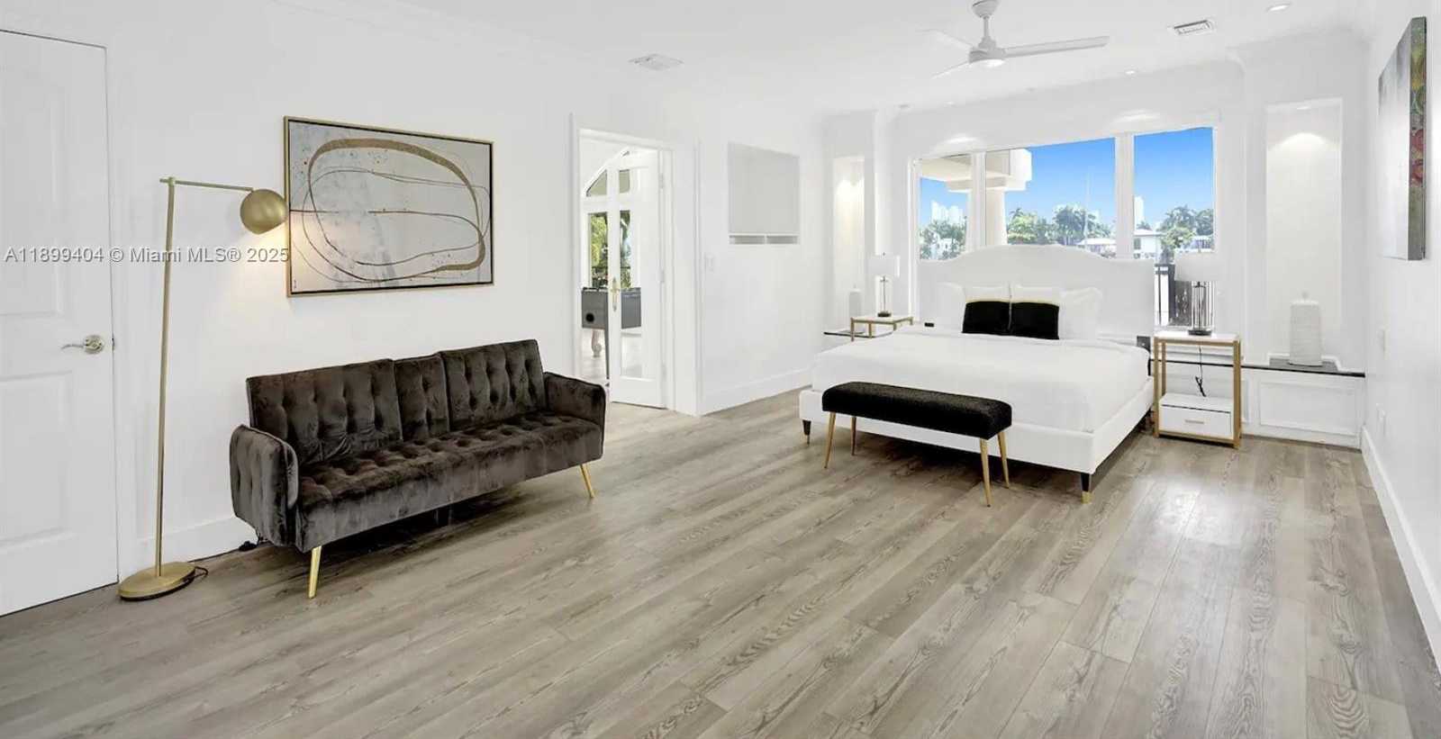 Small Image of 929 NORTH SOUTHLAKE DR, Hollywood Number 11