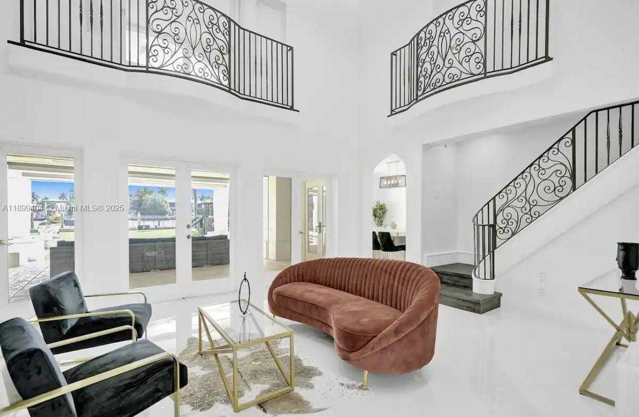 Small Image of 929 NORTH SOUTHLAKE DR, Hollywood Number 32