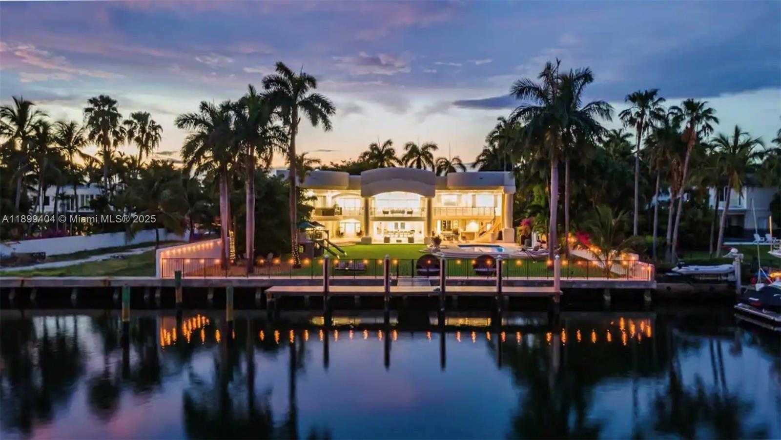 Small Image of 929 NORTH SOUTHLAKE DR, Hollywood Number 7