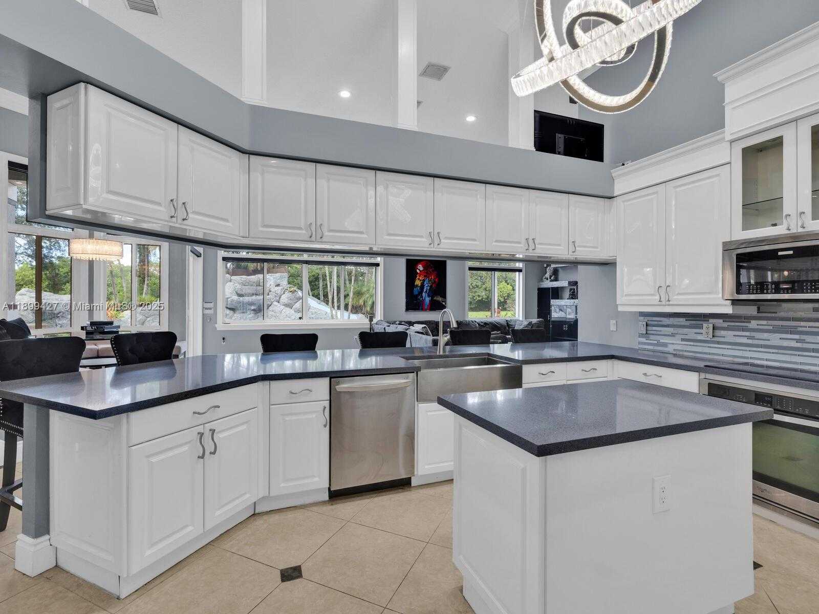 Small Image of 12995 SOUTH WEST 40TH ST, Davie Number 26