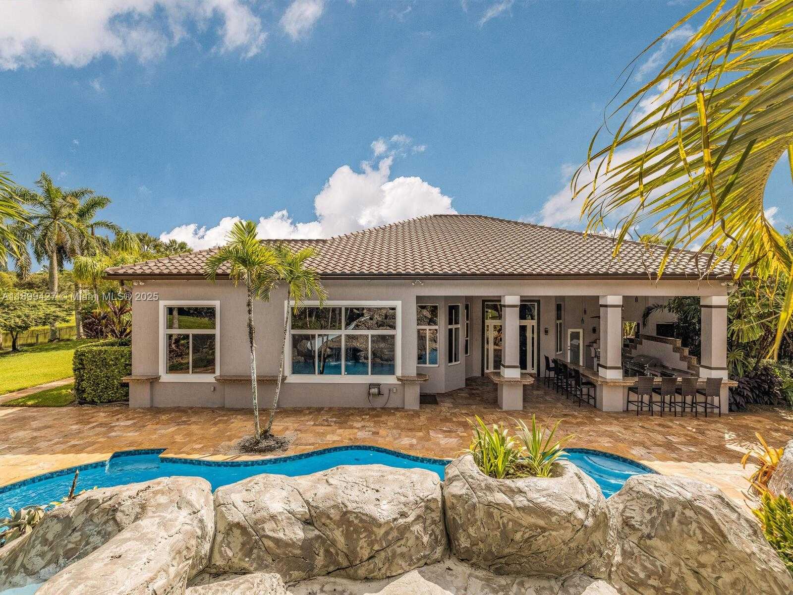 Small Image of 12995 SOUTH WEST 40TH ST, Davie Number 36