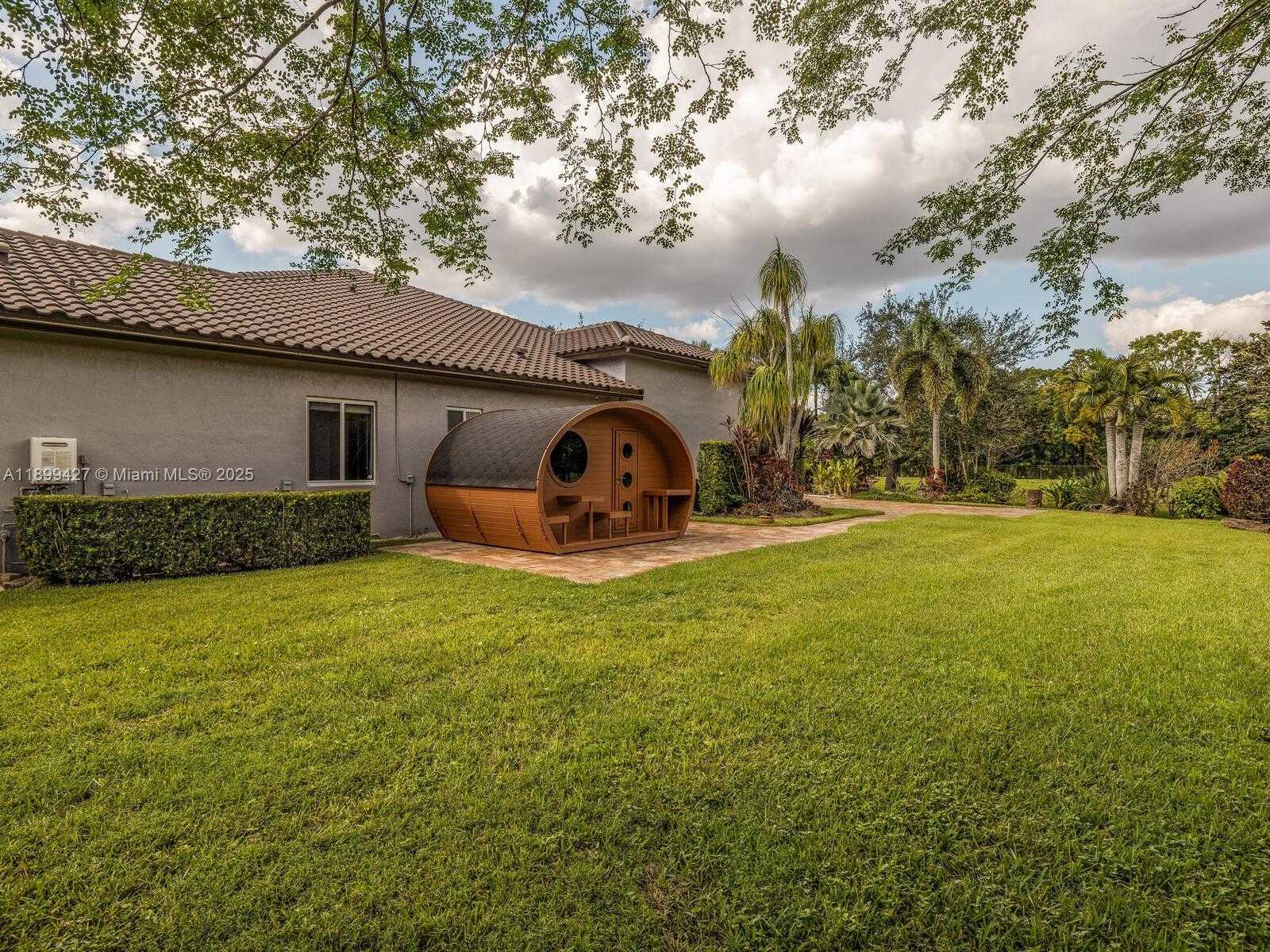 Small Image of 12995 SOUTH WEST 40TH ST, Davie Number 73
