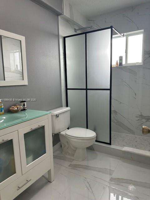 Small Image of 7967 NORTH WEST 186TH TER, Hialeah Number 24