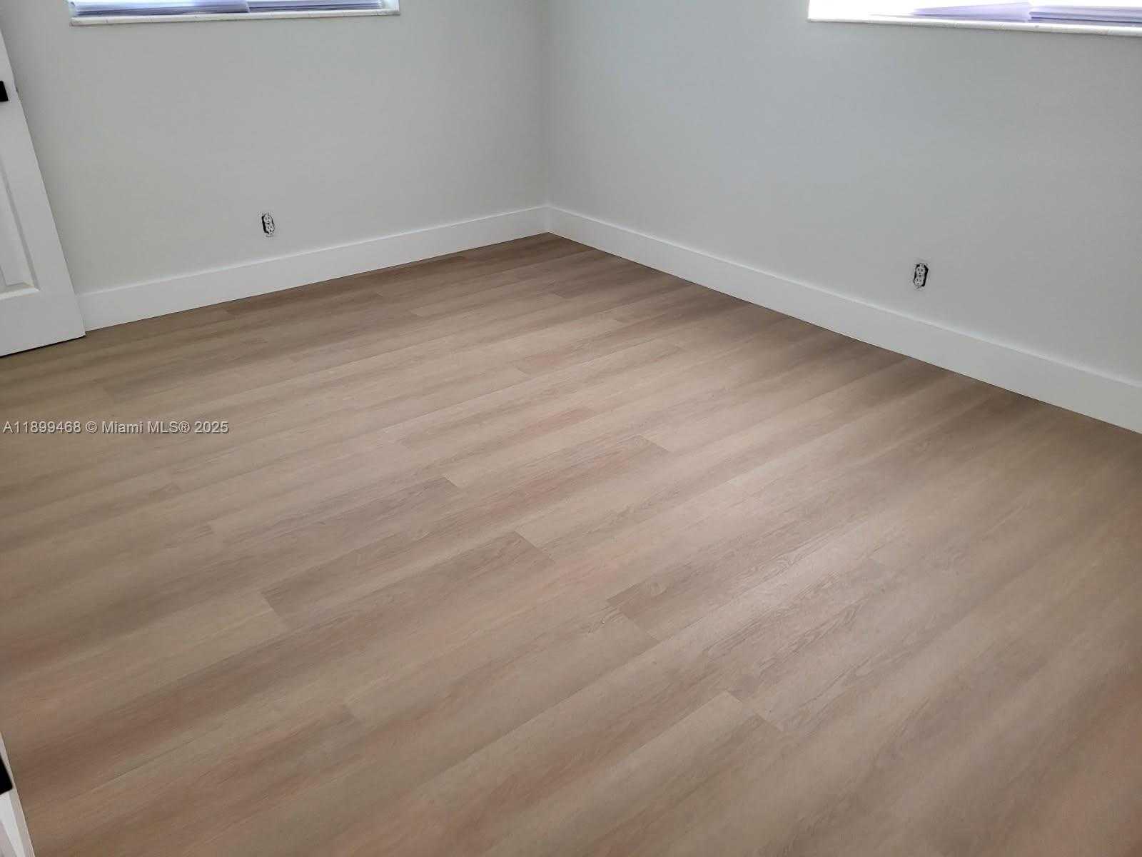 Small Image of 651 SOUTH WEST 14TH ST, Deerfield Beach Number 6