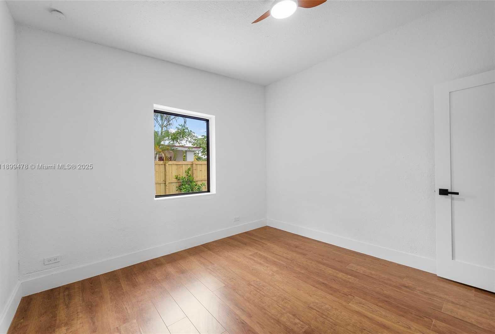 Small Image of 485 NORTH WEST 132ND ST, North Miami Number 19