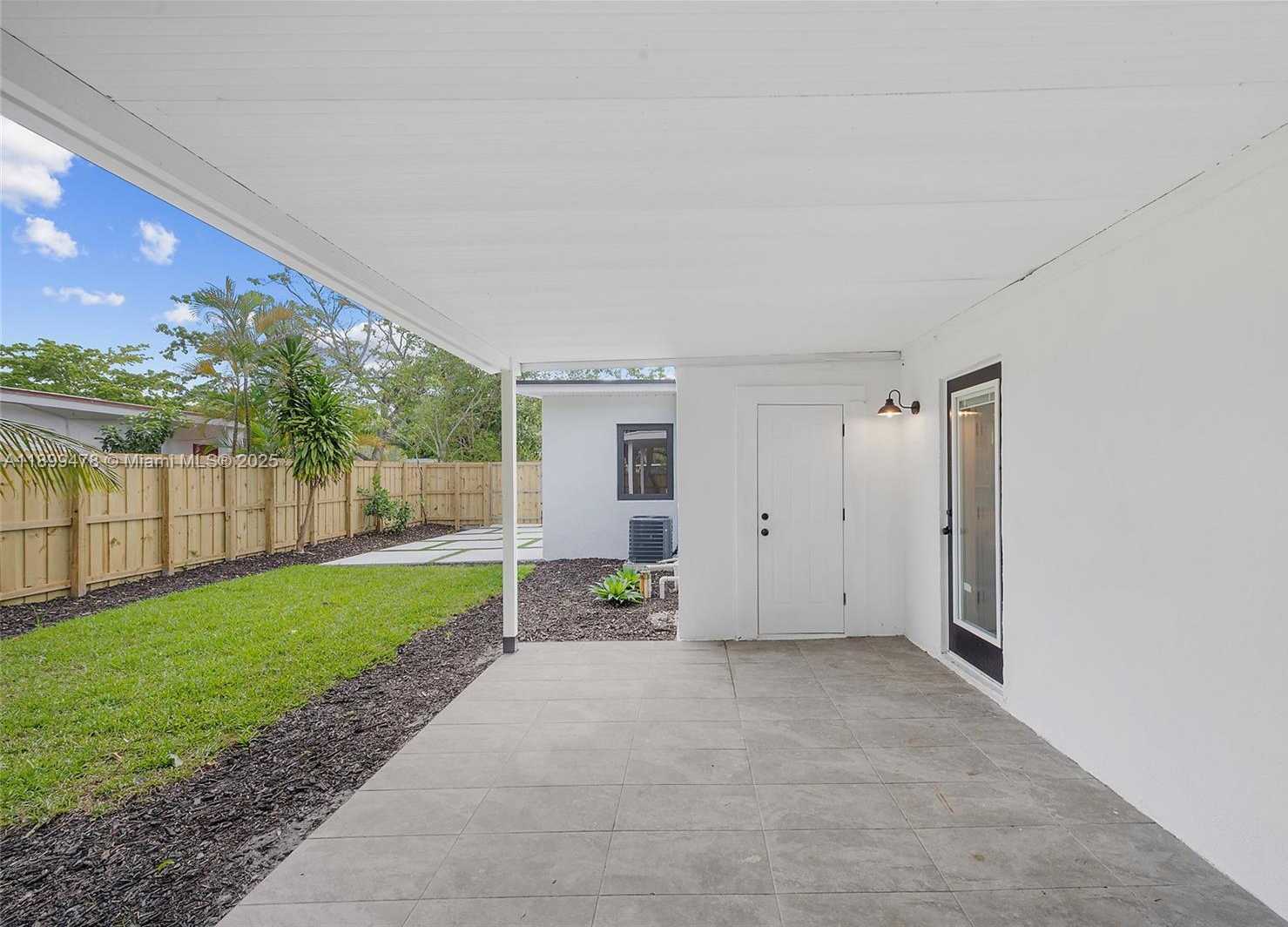 Small Image of 485 NORTH WEST 132ND ST, North Miami Number 22