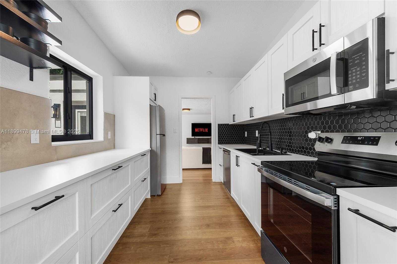 Small Image of 485 NORTH WEST 132ND ST, North Miami Number 5