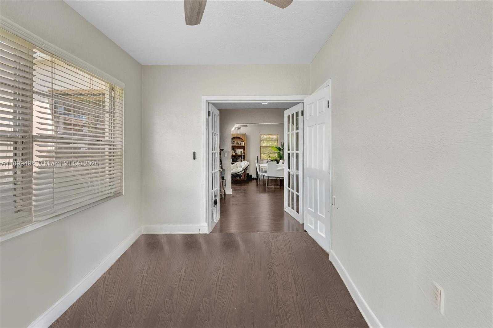 Small Image of 836 WEST 40TH ST, Miami Beach Number 23