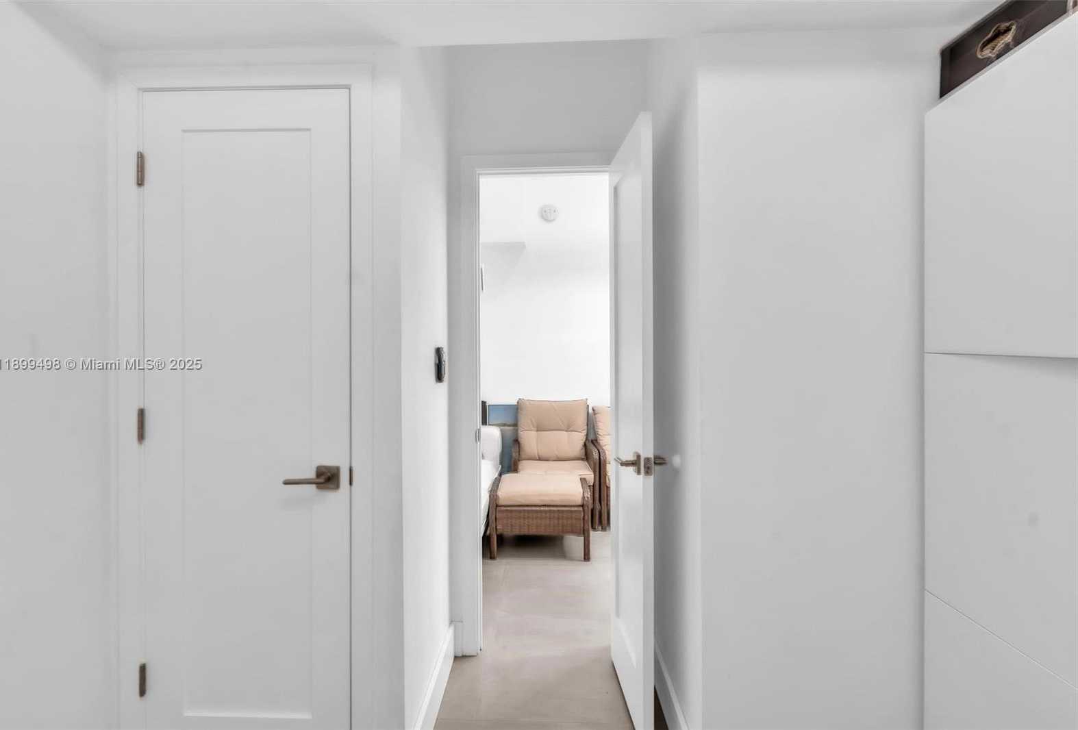 Small Image of 836 WEST 40TH ST, Miami Beach Number 37