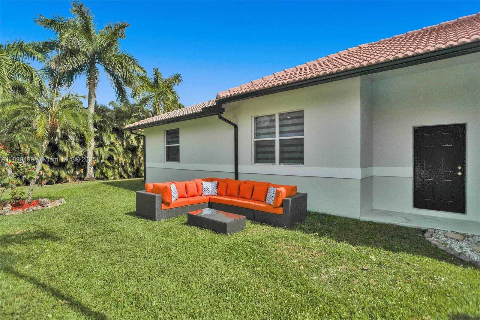 Small Image of 3152 SOUTH WEST 147TH AVE, Davie Number 37