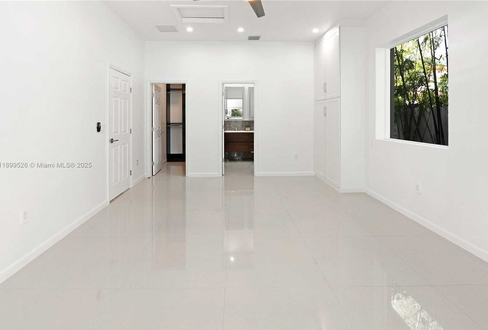 Small Image of 1429 RODMAN ST, Hollywood Number 20